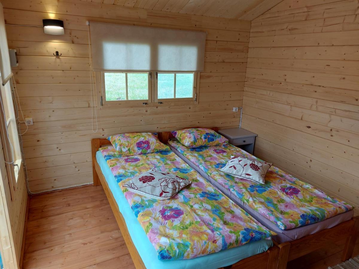 Adu-Jaani Kodumajutus Bed & Breakfast Matja ภายนอก รูปภาพ