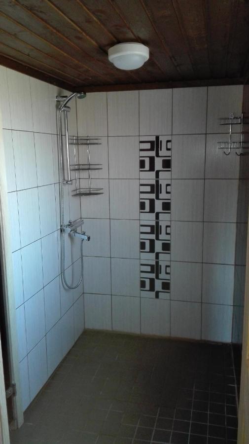 Adu-Jaani Kodumajutus Bed & Breakfast Matja ภายนอก รูปภาพ